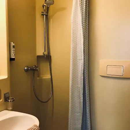 Artiste Hotel